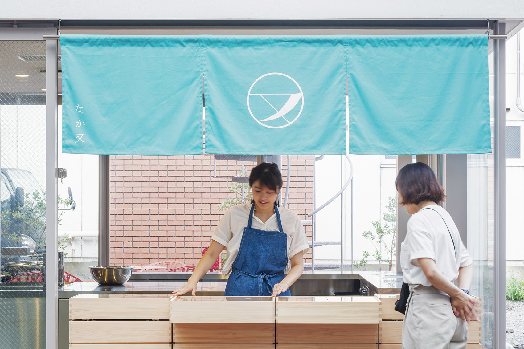 Nakamata日式糖果店，日本/购物街上的减法空间营造垂直于街道的纵深感-63
