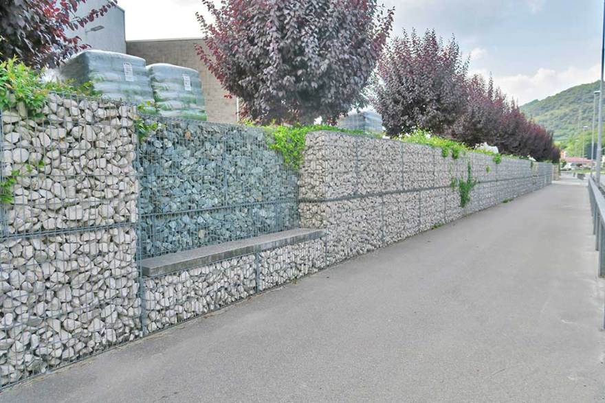 金属笼子打造独特企业围栏-13