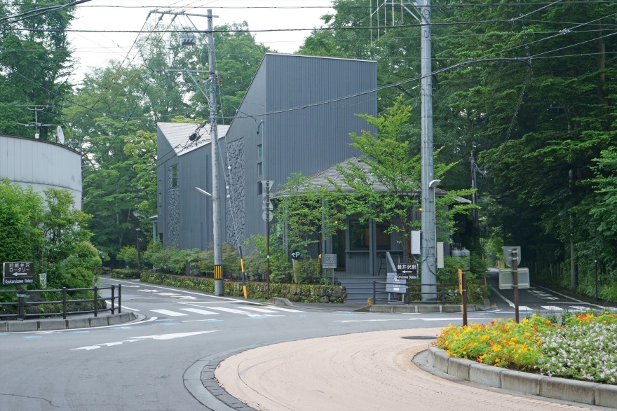 日本 Karuizawa 绿色办公空间重生-3