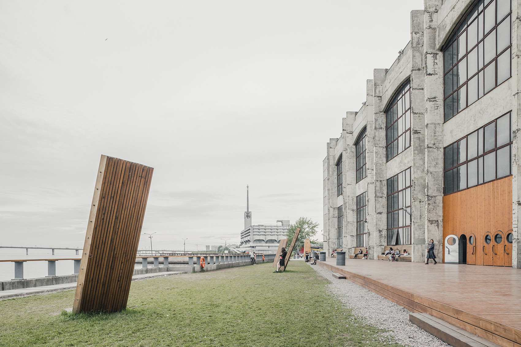Sevkabel港口工业区改造，圣彼得堡/突显场地原有的工业化特征-76