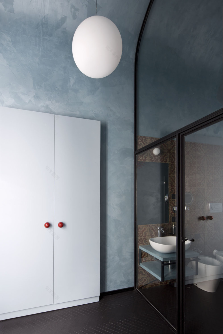 古堡中的豪华别墅设计-18