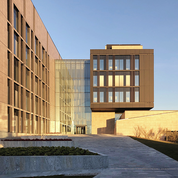 乌尔巴诺总部 2020-1