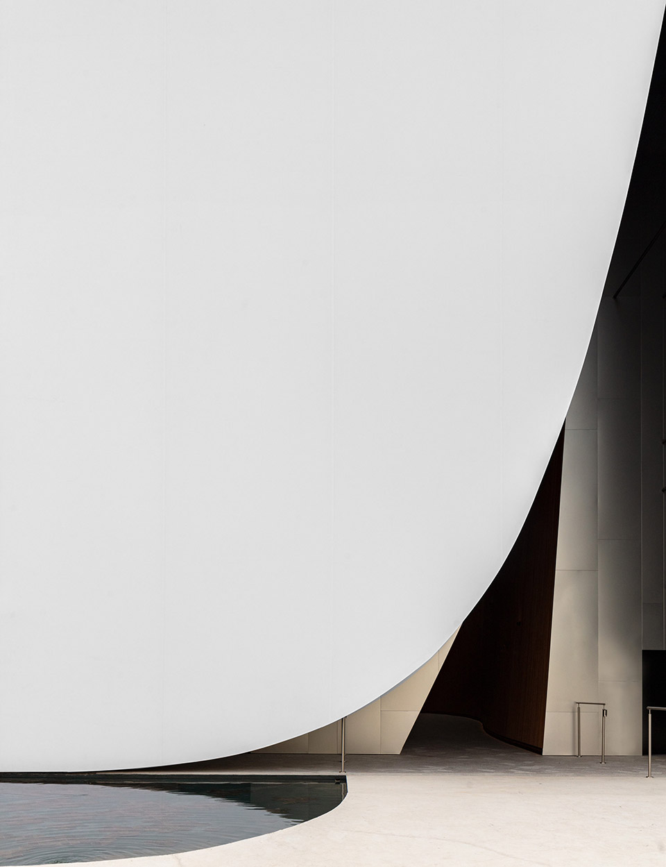 2020迪拜世博会芬兰馆/覆盖在沙漠上的白色积雪-22