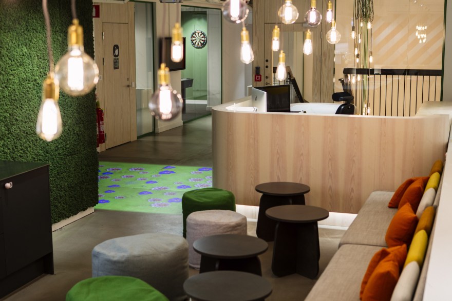 瑞典森林中的游戏王国 | King 办公室设计-19