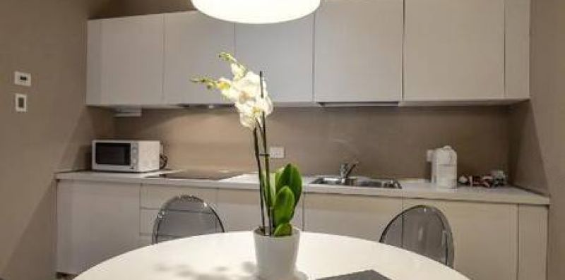 米兰 Porta Vittoria 经典建筑里的时尚租赁公寓-6