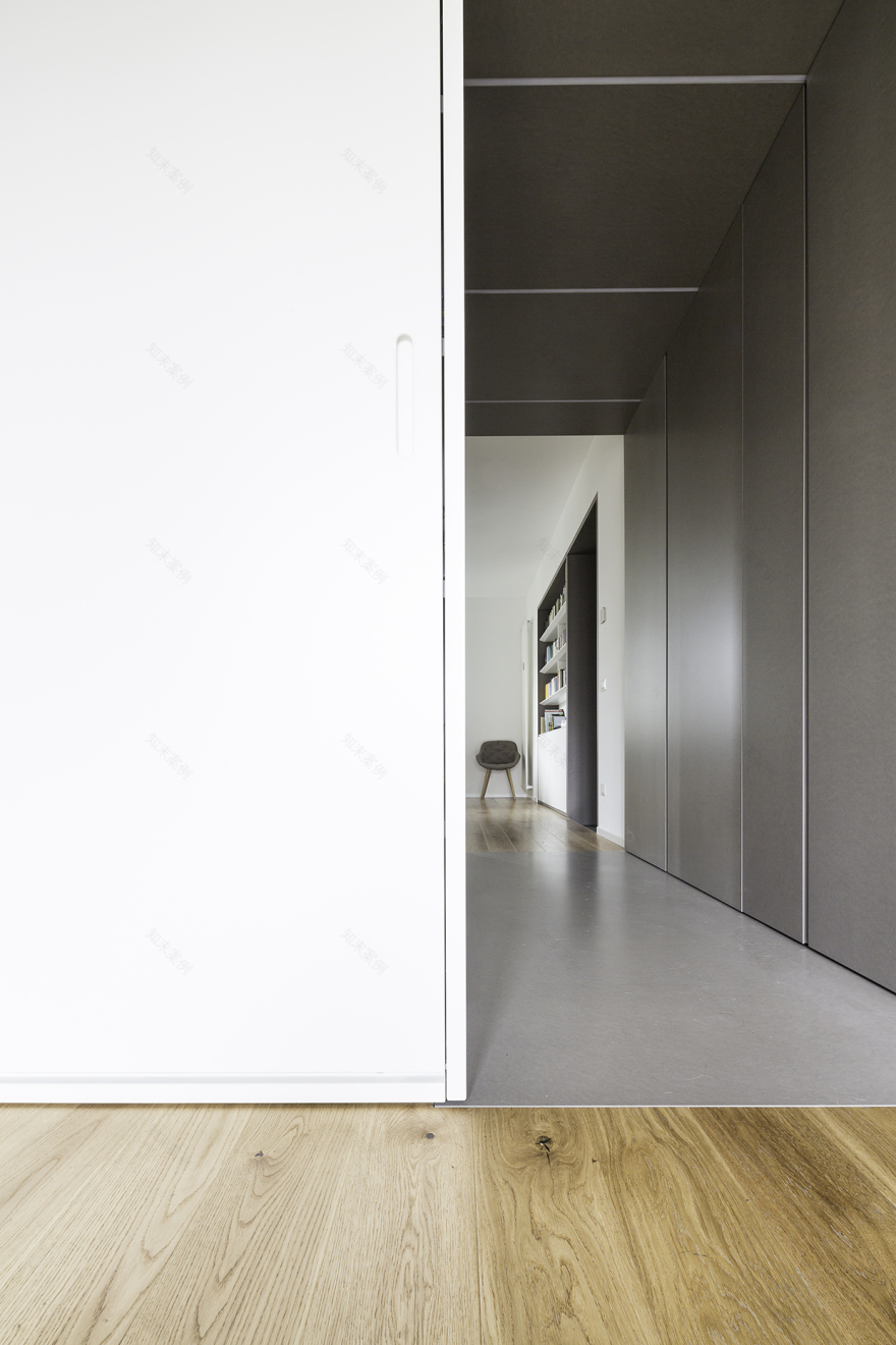 米兰近郊翻新公寓设计-19