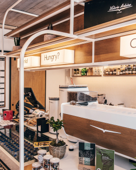 Habit Coffee Co 精品咖啡店设计丨Dimiourgiki ltd
