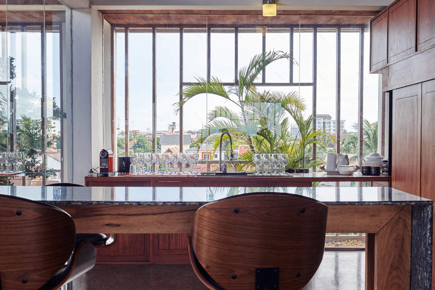 悬挂楼梯的空中楼阁·创新空间设计-2