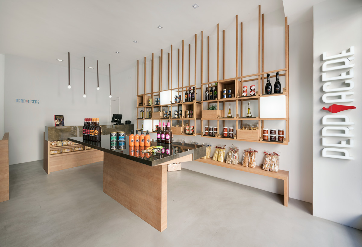 皮耶西亚切雷美食商店-2