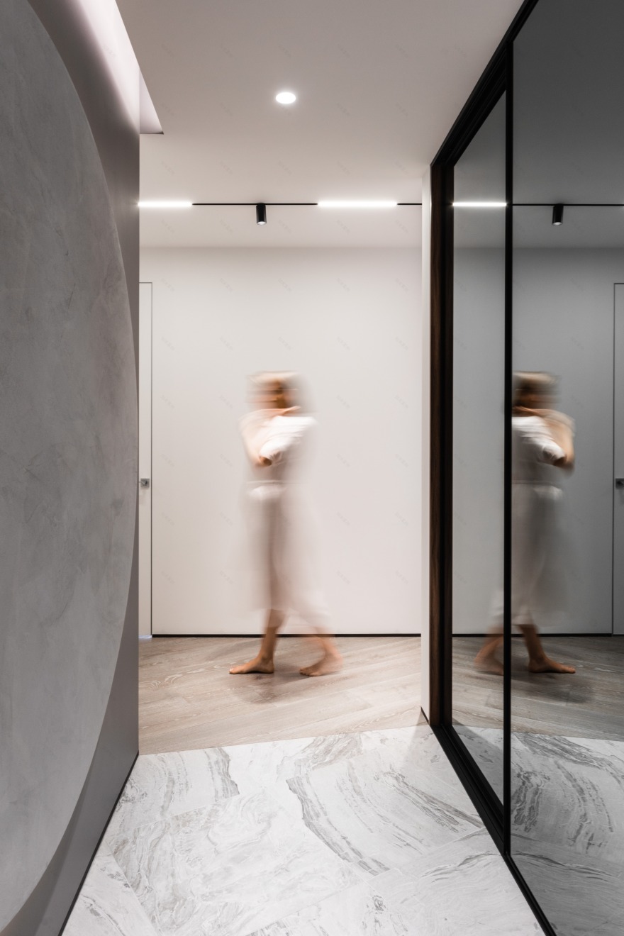 摩尔多瓦现代简约公寓设计丨AB + Partners-7