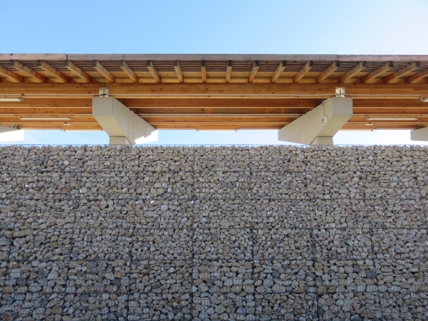 融合城市景观的体育场馆设计-9