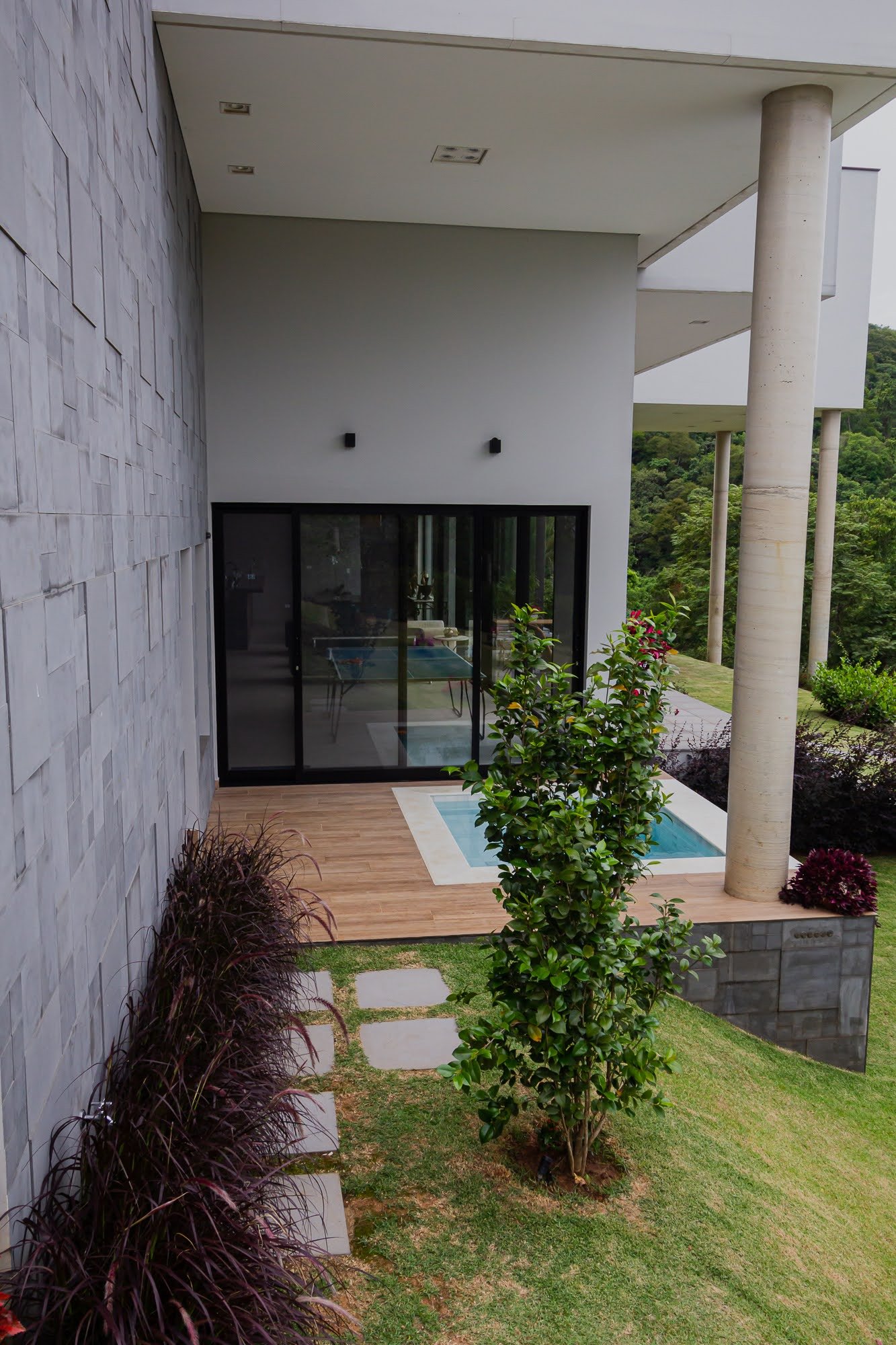 巴西现代主义风格别墅设计-5