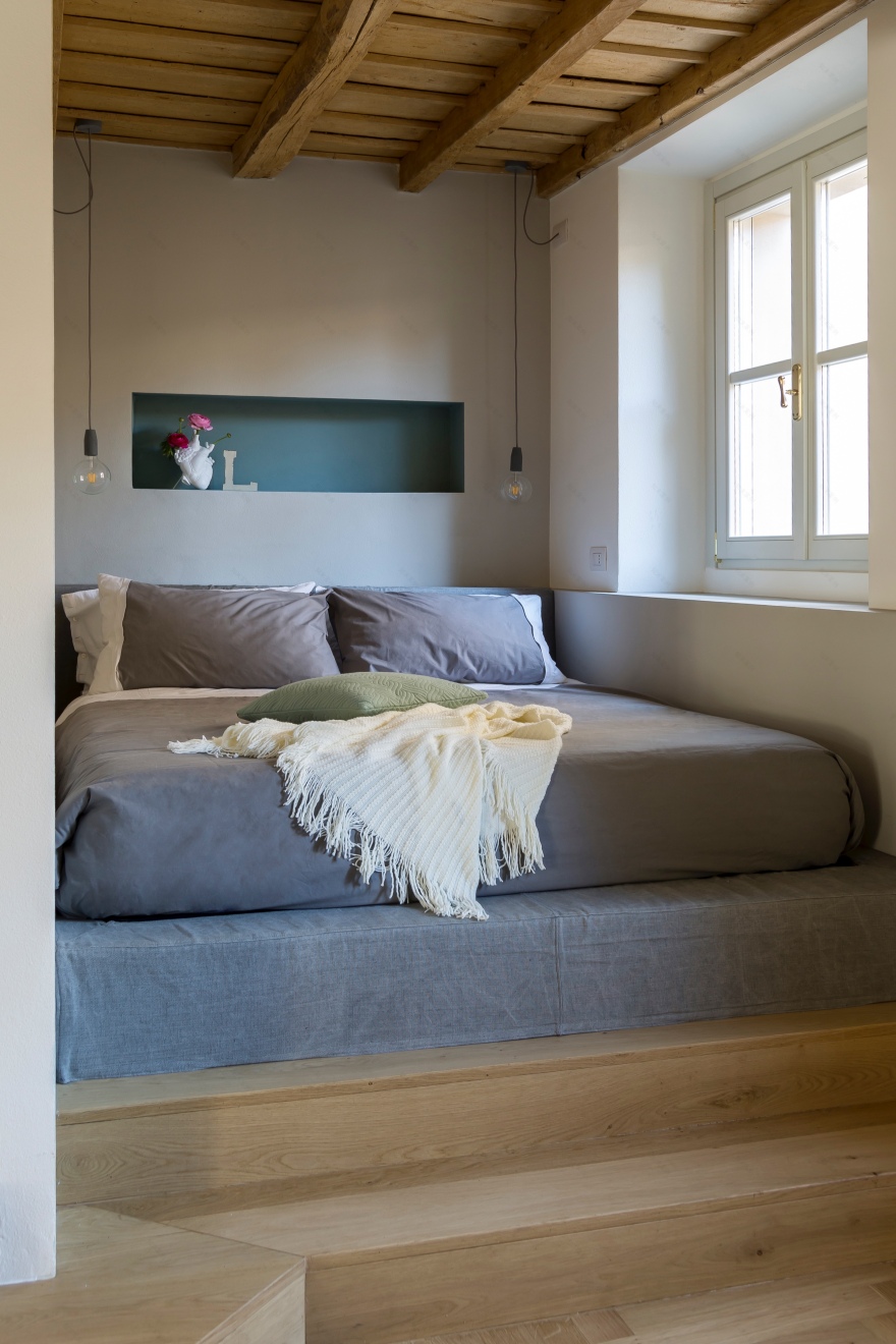 历史建筑中的独特公寓设计-2