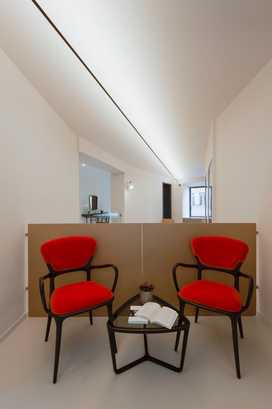 波尔特罗纳·弗劳展厅-38