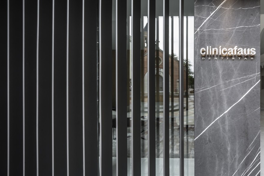 FAUS DENTAL CARE 诊所-3