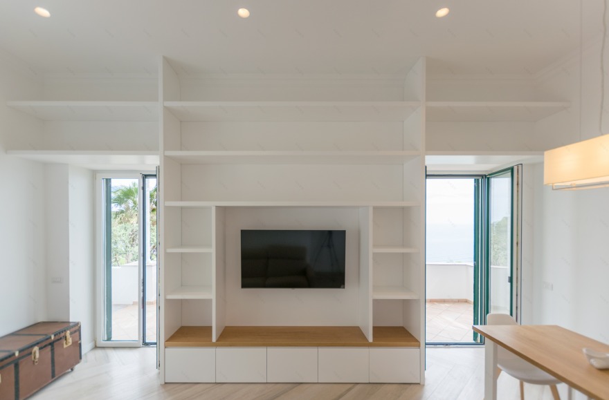 简约暖调的海湾美景丨意大利-45