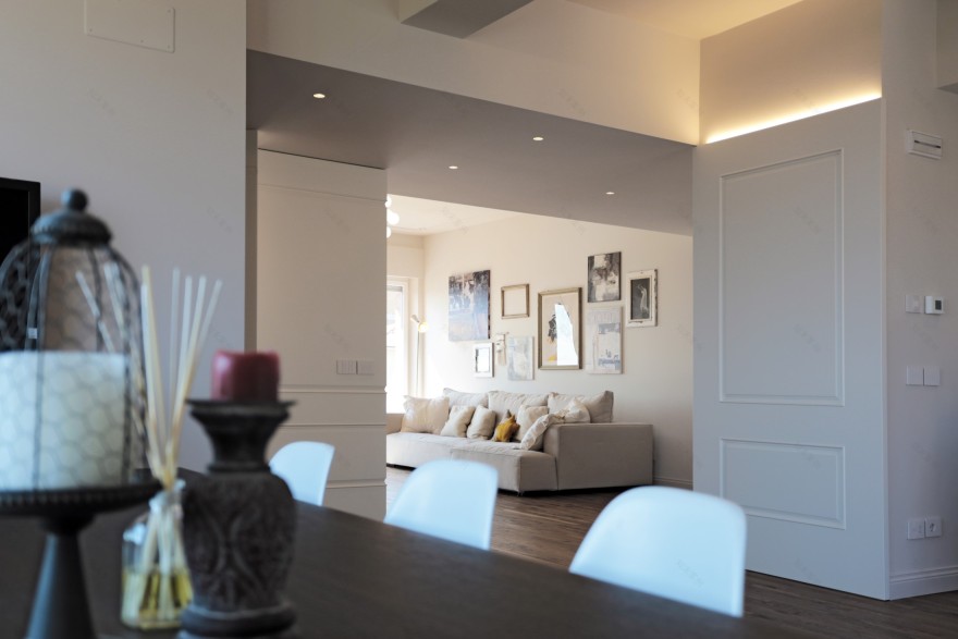 六十年代公寓的现代复古变身-10