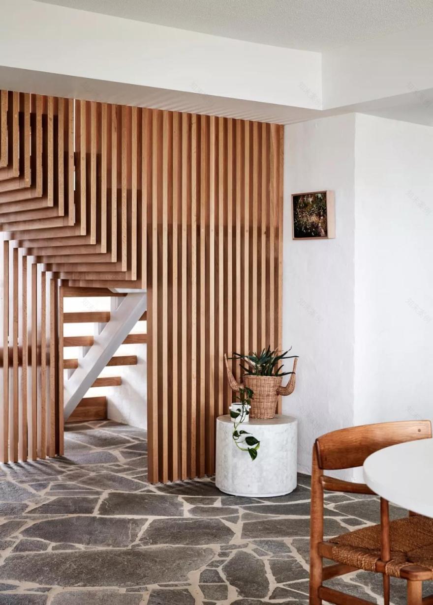 墨尔本设计公司打造精致永恒滨海住宅与“拿了就走”体验店-10