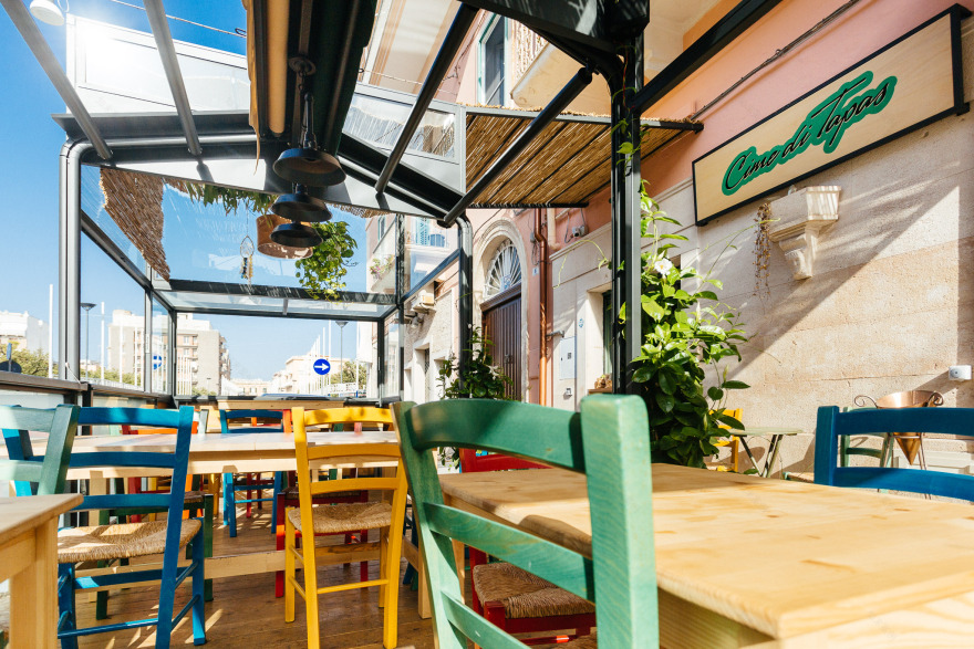 融合传统与现代的普利亚风情小酒馆-18