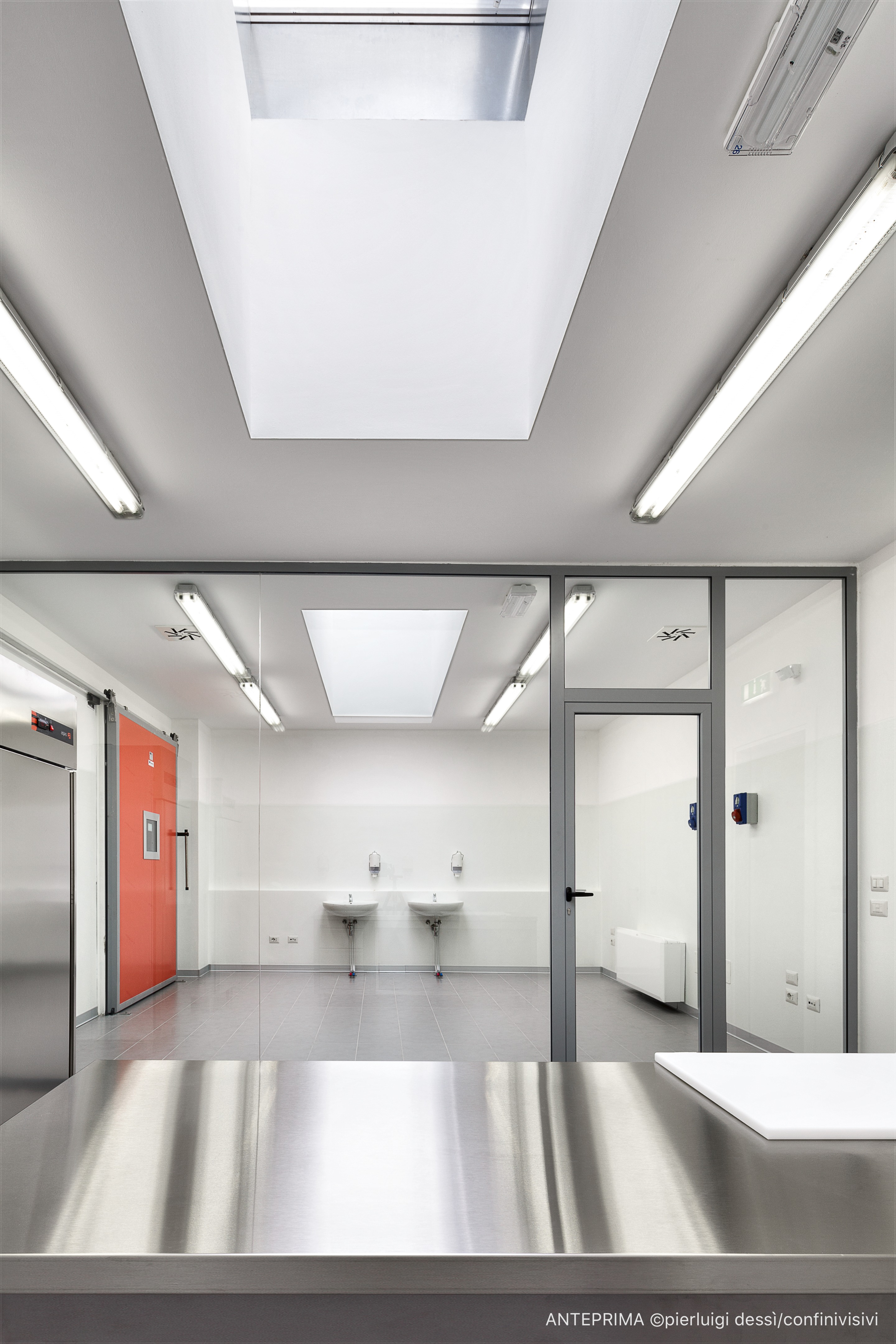 工业风建筑的绿色革新-10