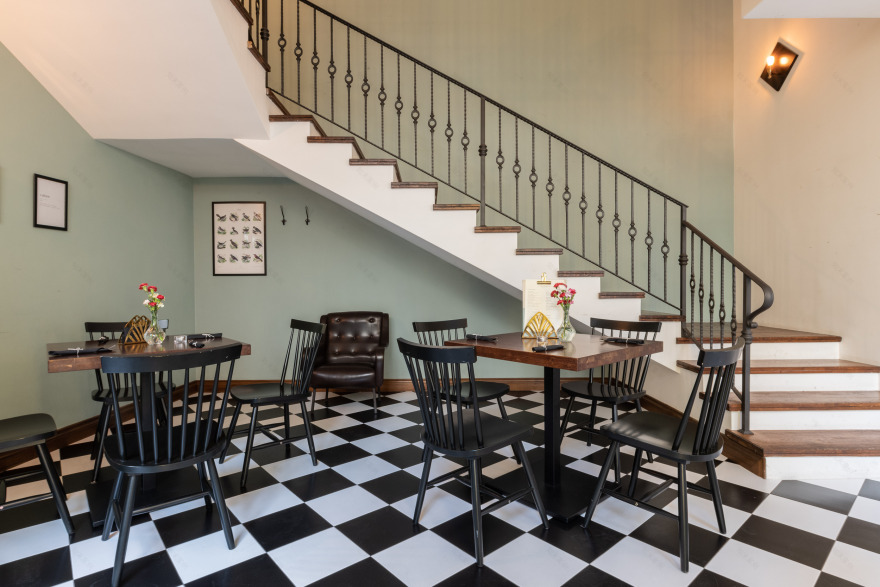 哥白尼小酒馆-10