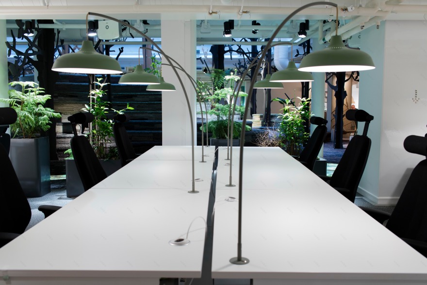 瑞典森林中的游戏王国 | King 办公室设计-24