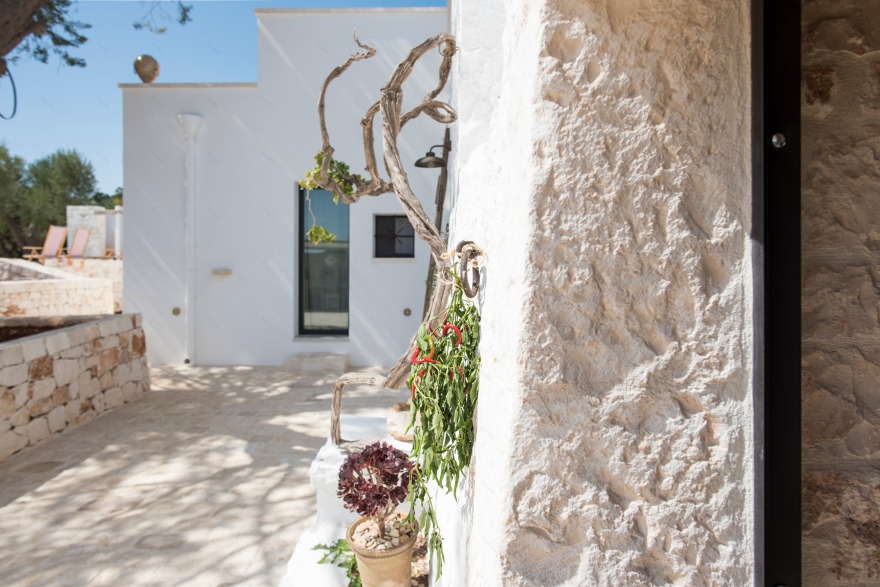 意大利传统风格别墅 TRULLI LA CIPRESSA,融入自然之美-2