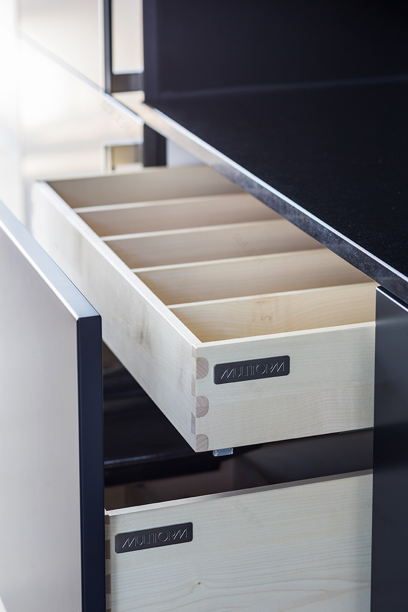 梦想成真 · 建筑师夫妇的混凝土别墅-8