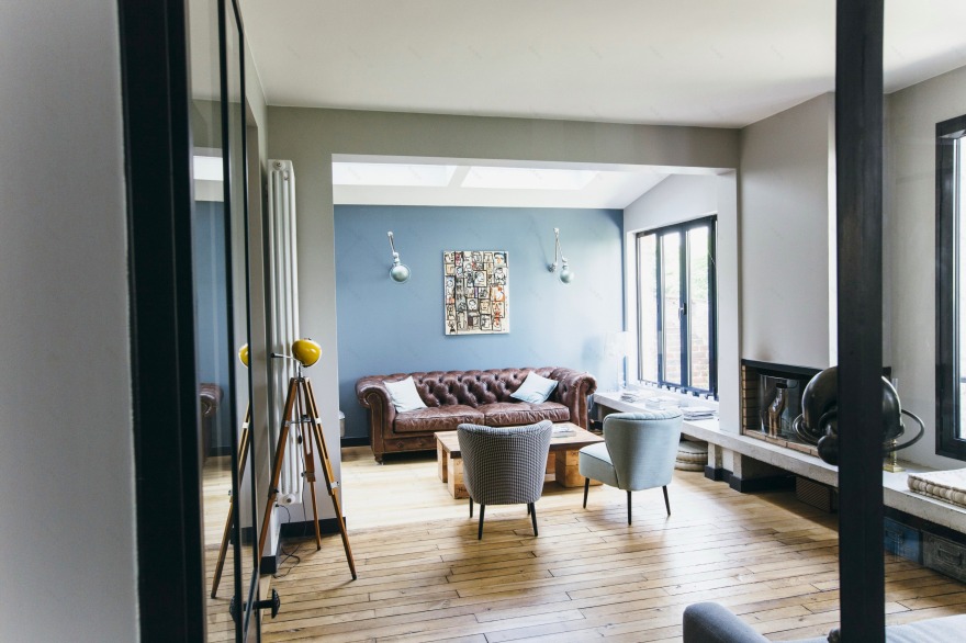 巴黎郊区百年别墅的现代重生-0