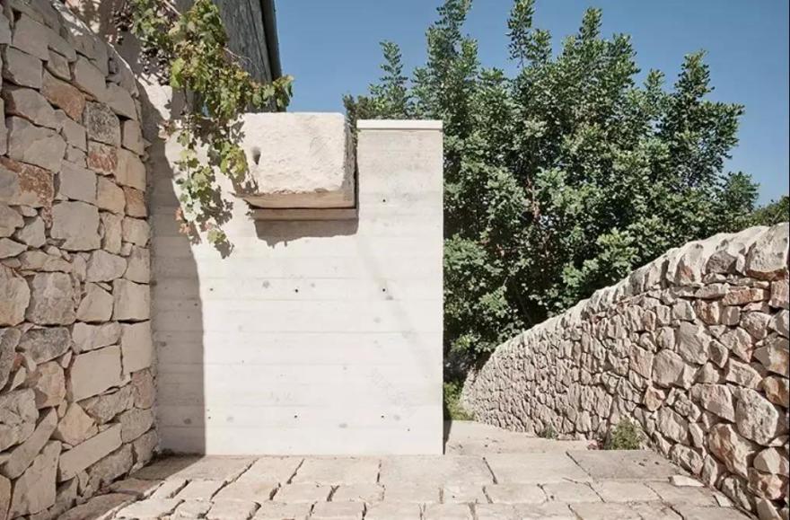 50㎡双层石头屋的宽敞空间魔法-54