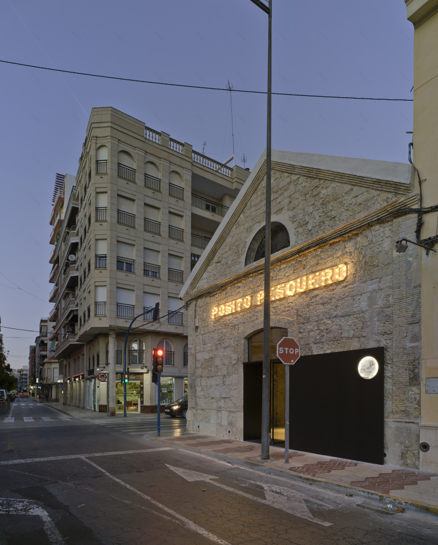 惊艳翻新的 19 世纪工业建筑 | Posito Pesquero-41