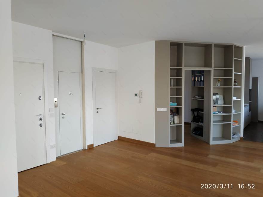 米兰顶层公寓的翻新设计-4