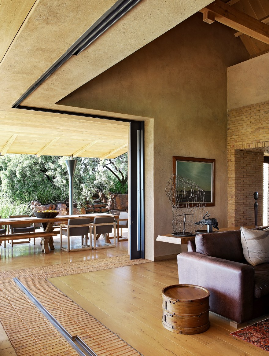 南非普利托里亚 Waterkloof Residence 别墅-3