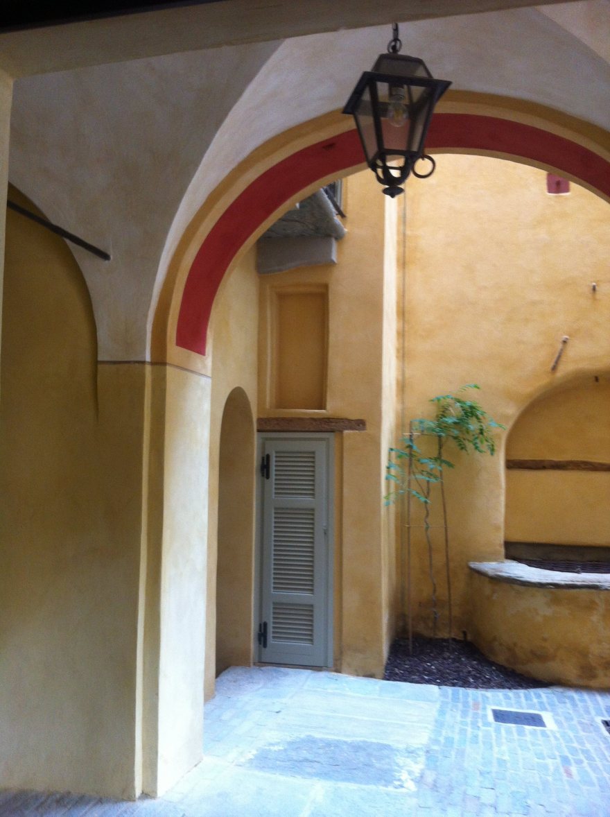 中世纪风情公寓修复 | Corte dei Drappi-19