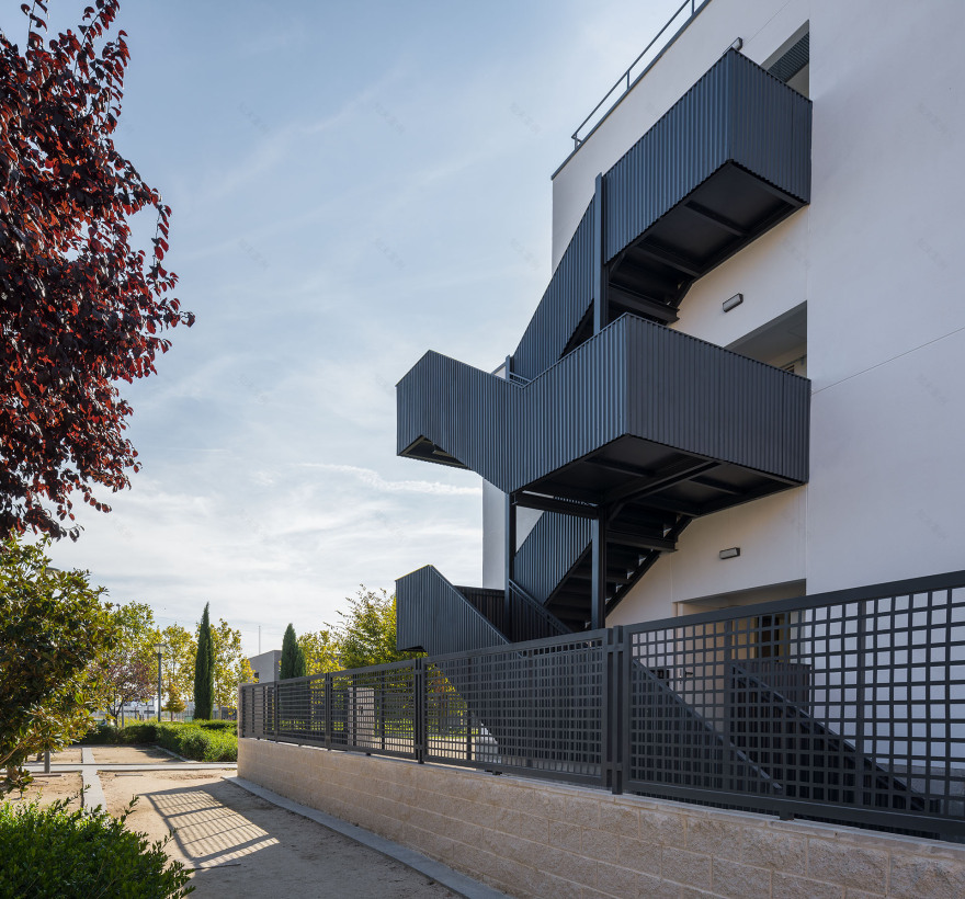 公园中的养老住宅-5