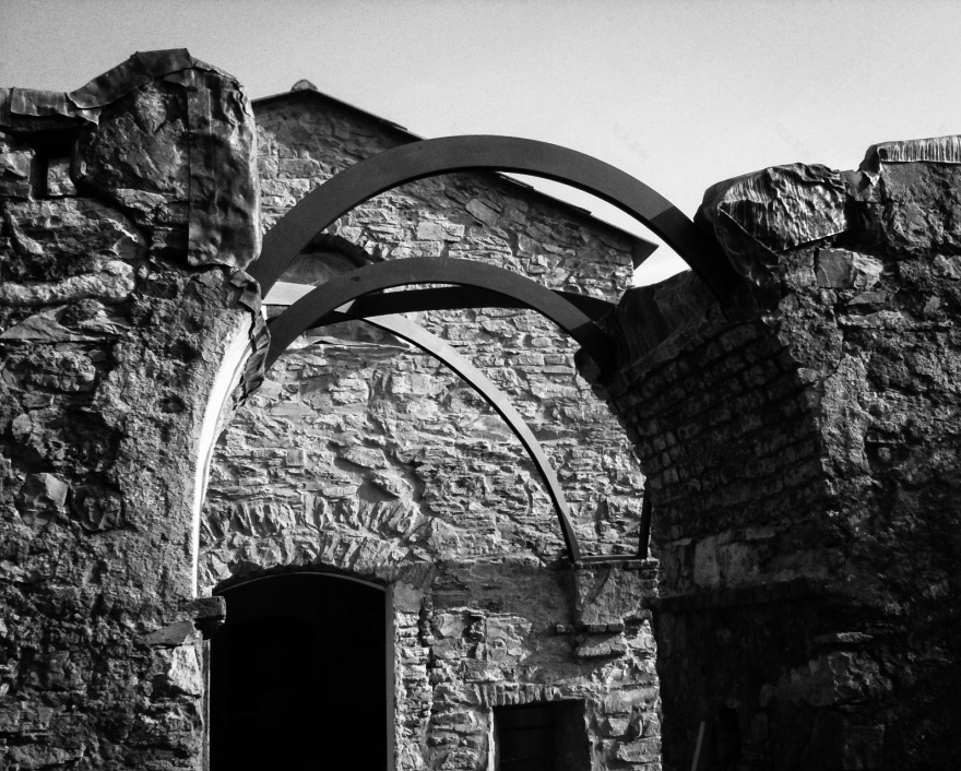 绿意盎然 | 意大利传统石屋的现代演绎-45