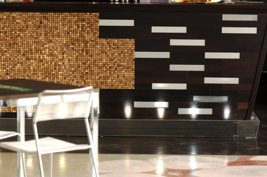 卢米诺西酒吧-1