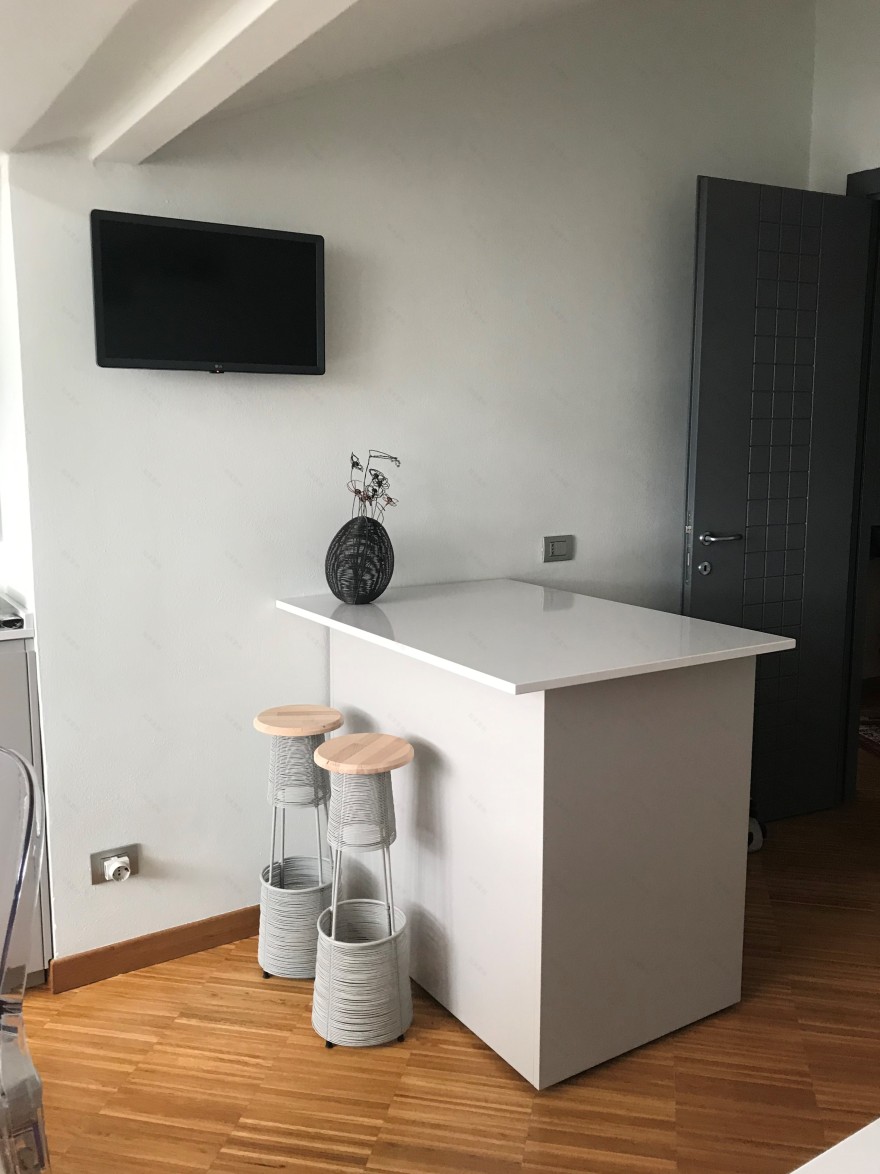 特别规划的顶层公寓厨房翻新项目-6