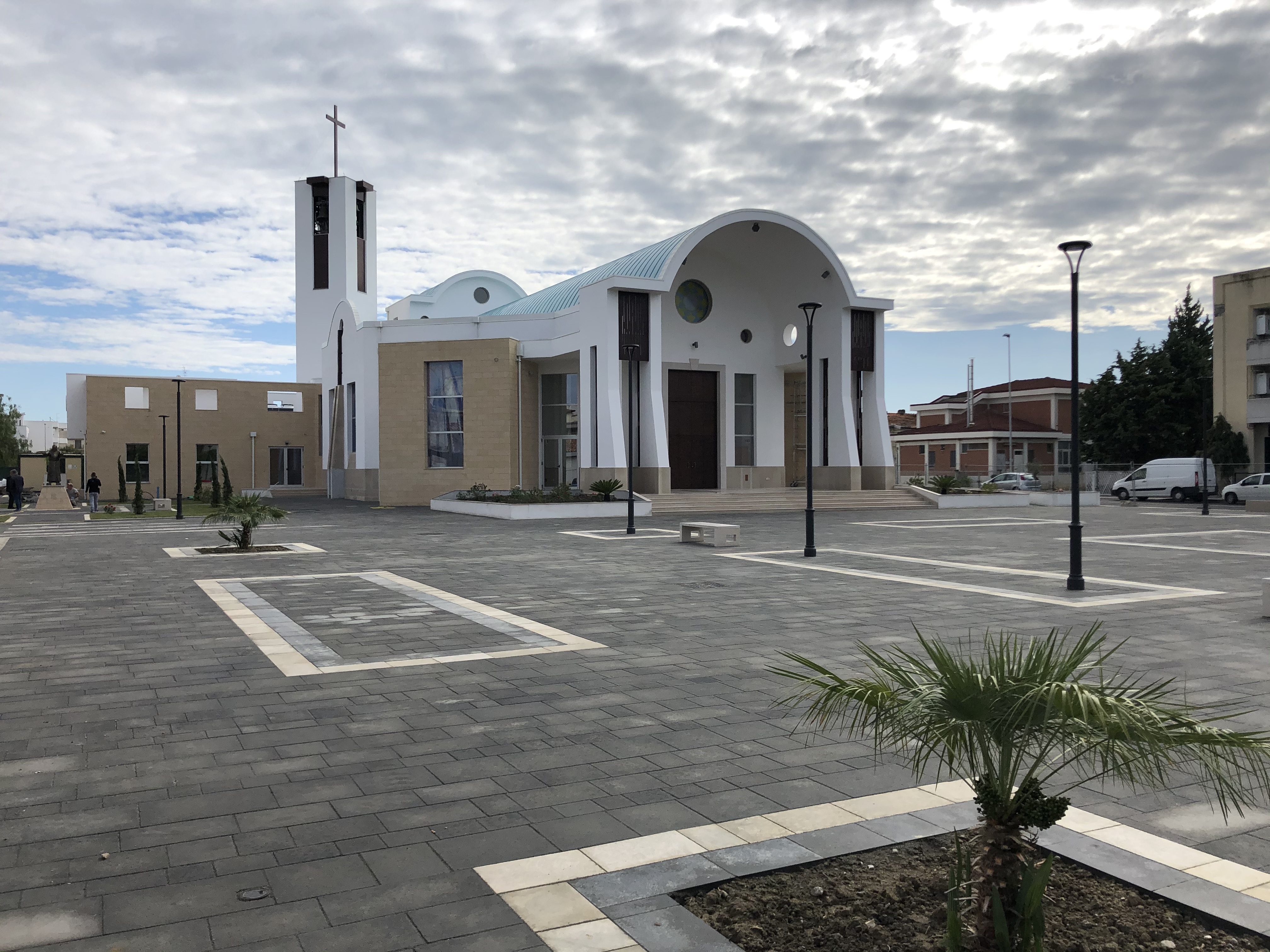 新建圣安东尼奥教堂及广场改造 | 意大利海滨新景观-5