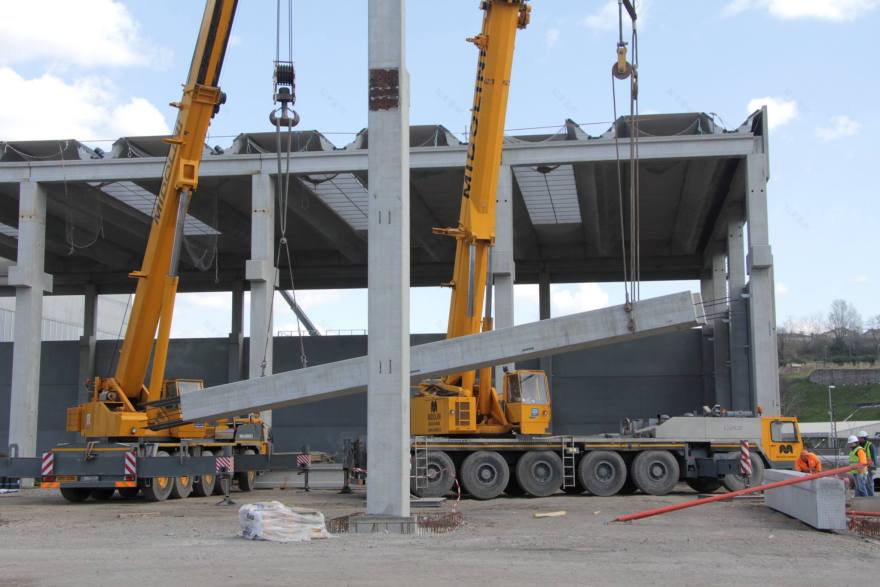 意大利钢铁工厂的现代化改造-50