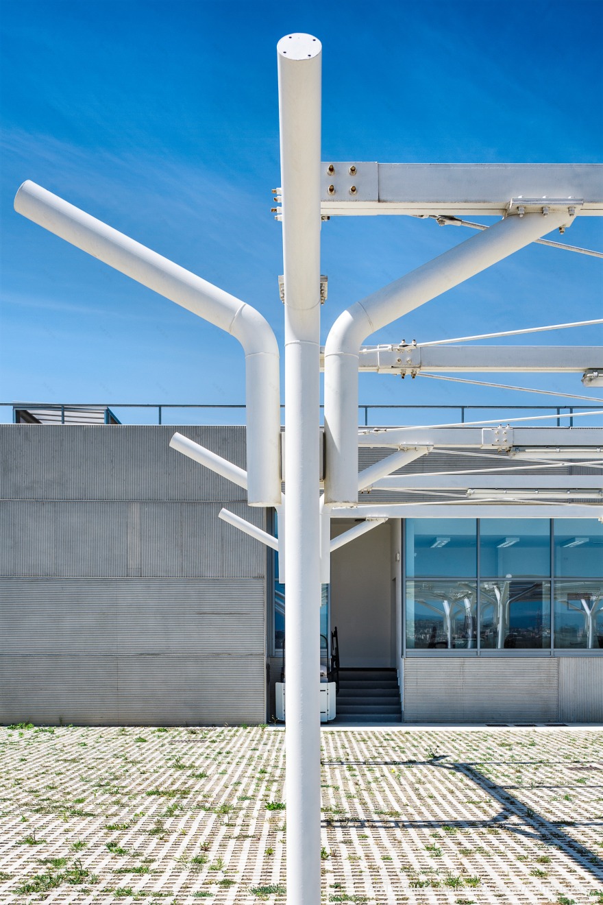 工业风建筑的绿色革新-9