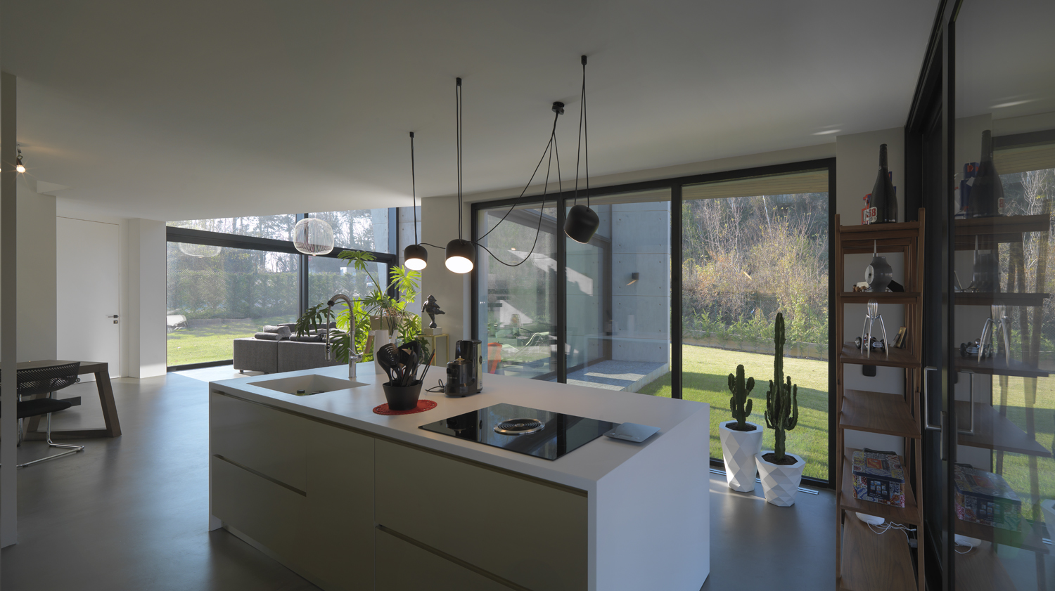 悬浮森林中的透明别墅-62