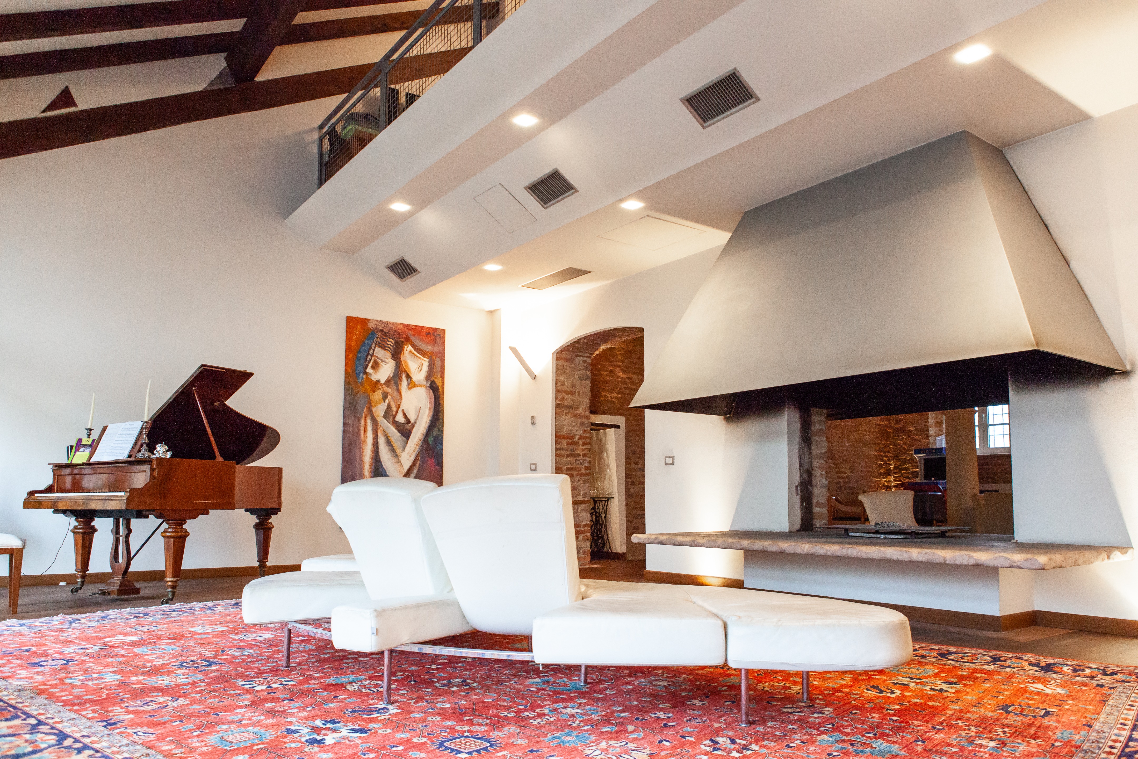 历史与现代共融的城市别墅-21