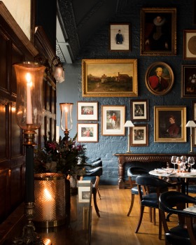 复古风华 | 英国最古老酒店 Lygon Arms 的翻新设计