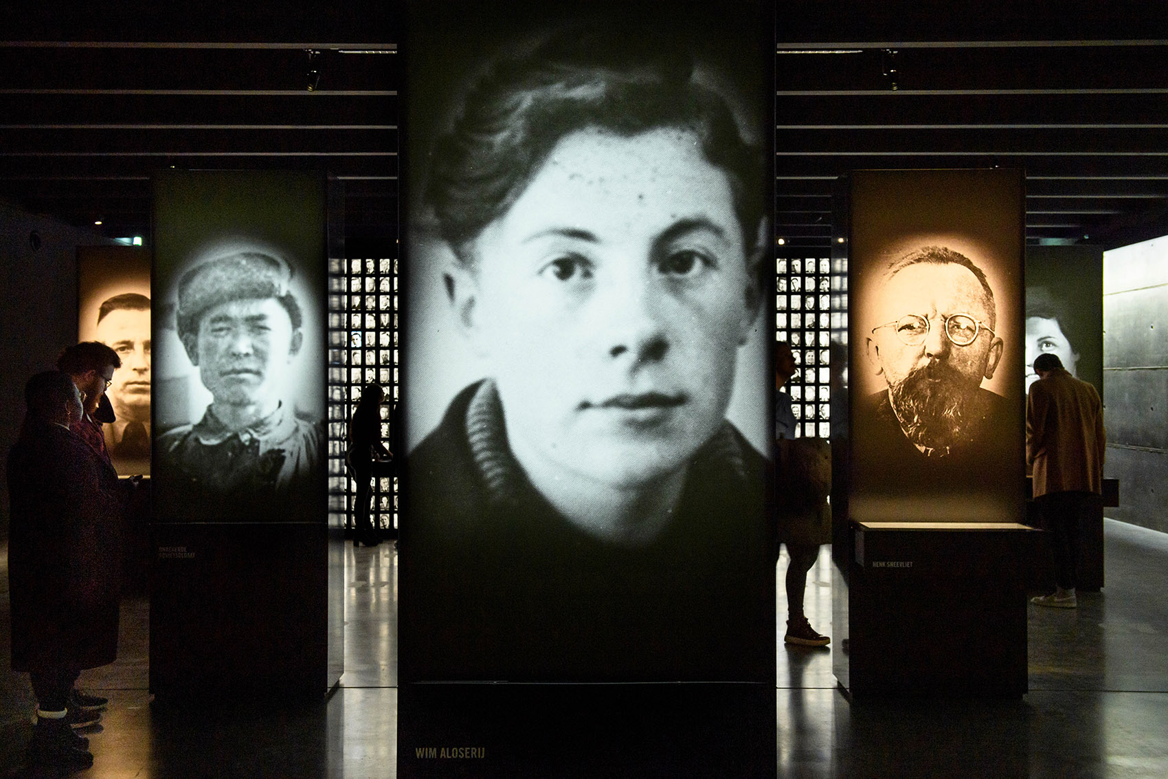 阿默斯福特集中营国家纪念馆永久展览，荷兰/讲述故事，反思战争-13