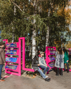 Ribbon 临时装置 · 纽约长岛市的丝带艺术丨美国纽约丨The Urban Conga 与 Hive Public Space