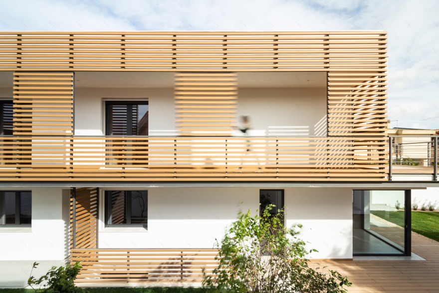 三层楼的灵活布局与光影调控-2