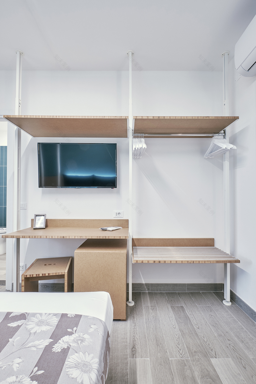 海沙共舞,简约几何的环保酒店设计-8