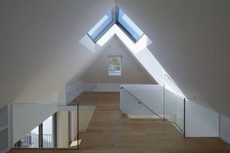 颠覆传统设计的“Amerland Road 别墅”-15