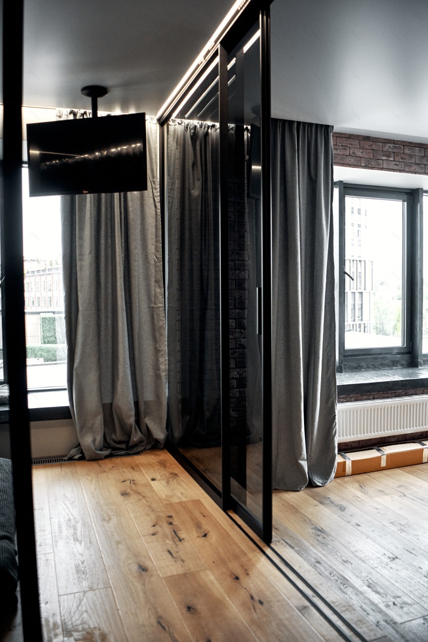 极简黑框玻璃门 | Raumplus 打造优雅室内空间-10